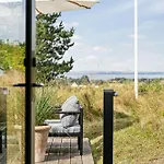 Danish Summer House Idyll Overlooking Bay Hébergement de vacances Ebeltoft