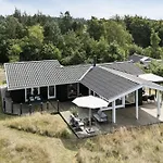 Danish Summer House Idyll Overlooking Bay Hébergement de vacances