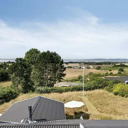 Danish Summer House Idyll Overlooking Bay * Эбельтофт