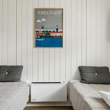 Danish Summer House Idyll Overlooking Bay Эбельтофт