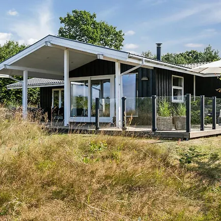 Danish Summer House Idyll Overlooking Bay Дом отдыха Эбельтофт