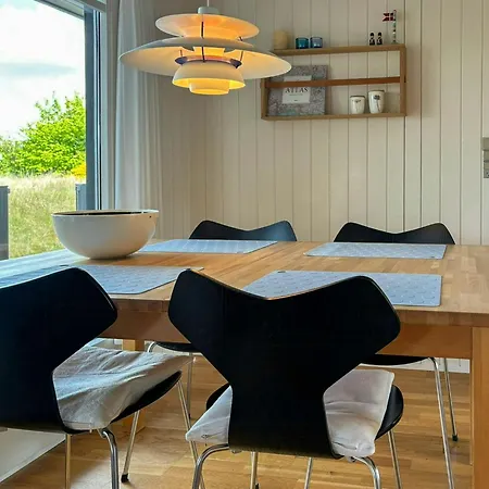 Danish Summer House Idyll Overlooking Bay * Эбельтофт