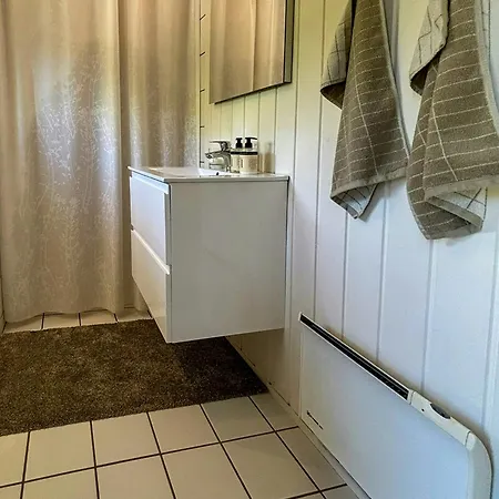 Дом отдыха Danish Summer House Idyll Overlooking Bay